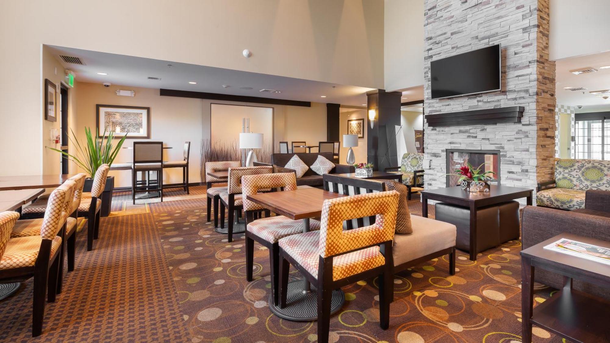 Staybridge Suites Chihuahua By Ihg Eksteriør billede