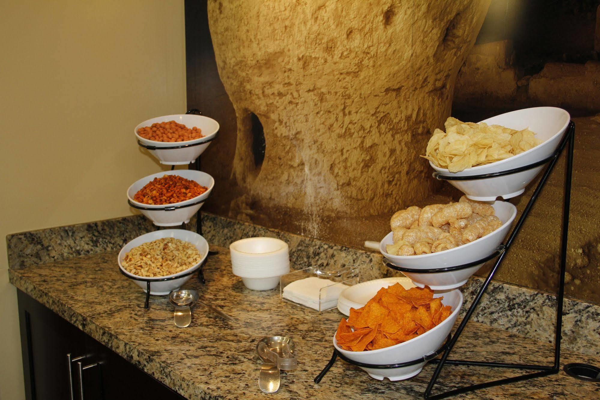 Staybridge Suites Chihuahua By Ihg Eksteriør billede